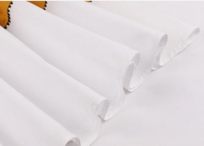 Kaunis Keltainen Ja Valkoinen Mekko Vintage-Design