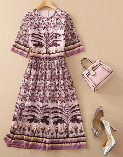 Pieni Vintage 40-Luvun Mekko