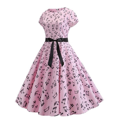 Kevätvintage Vaaleanpunainen Levenevä Mekko