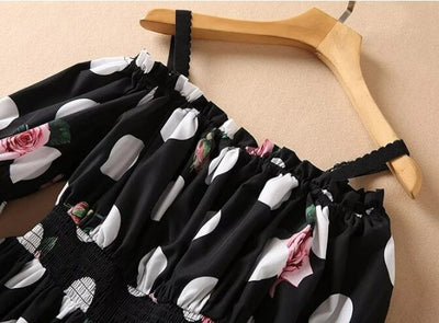 Vintage-Vaikutteinen Mekko