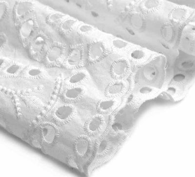 Valkoinen Vintage Häämekko