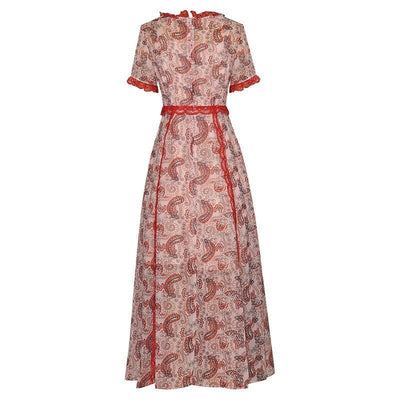 Punainen Vintage Pitsimekko