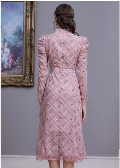 Vintage Kanadan Mekko Laventeli