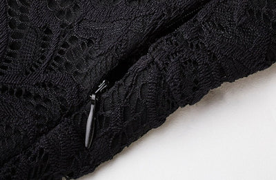 Vintage Musta Seremoniamekko