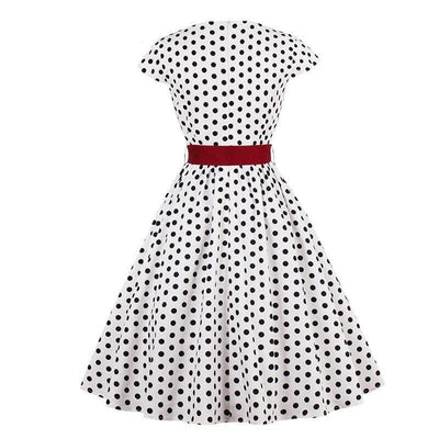 Vintage Plus-Koon Valkoinen Vyömekko