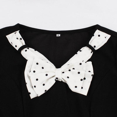 50-Luvun Mekko Rusetilla