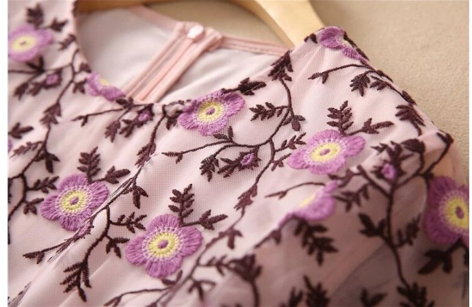 Pieni Vintage 40-Luvun Mekko