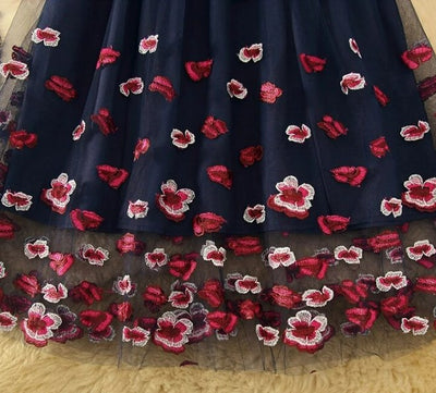 Vintage Laivastonsininen Pitsinen Häämekko