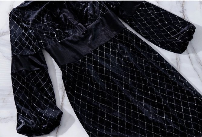 Musta Kultainen Vintage Mekko