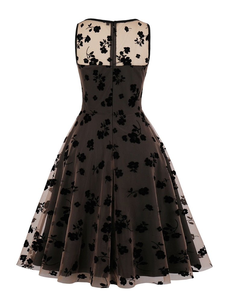 Vintage-Tyylinen Mekko Plus-Koon Ruskea