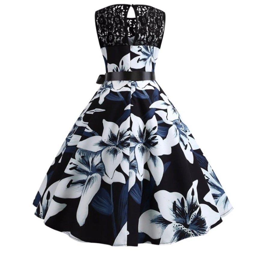 Vintage Mustavalkoinen Trapetsimekko