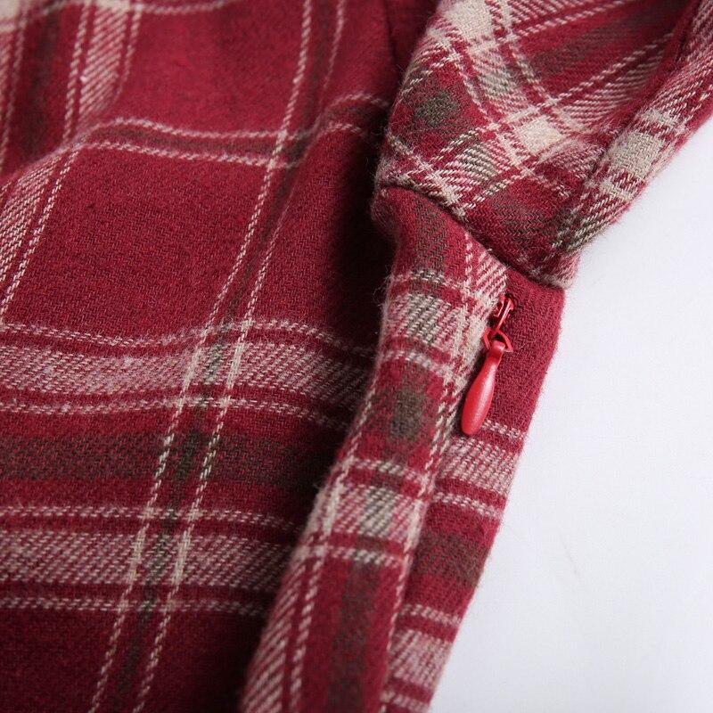 Vintage 3/4 Burgundy Mekko 1960