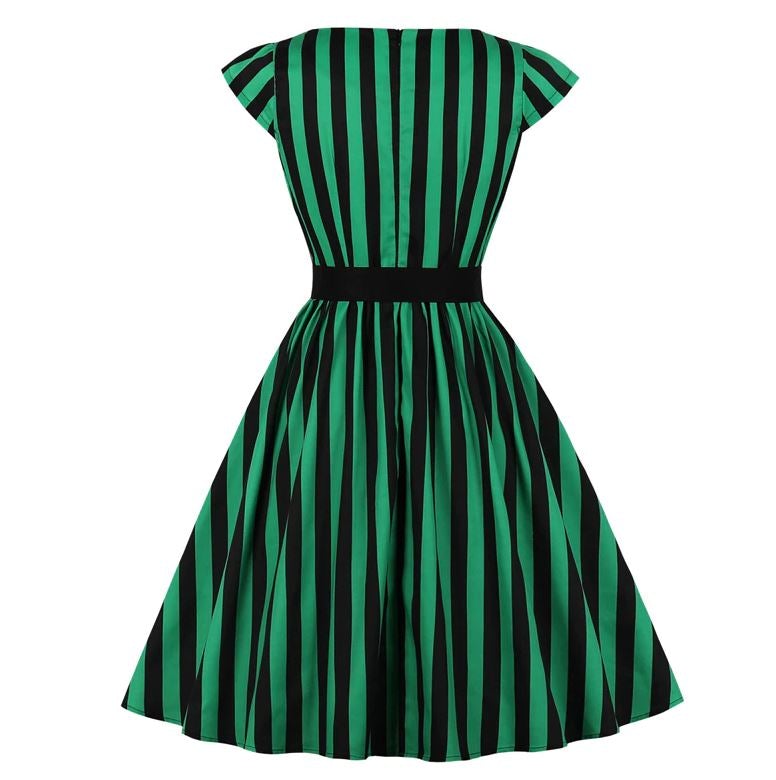 Vintage 50-Luvun Plus-Kokoinen Raidallinen Mekko