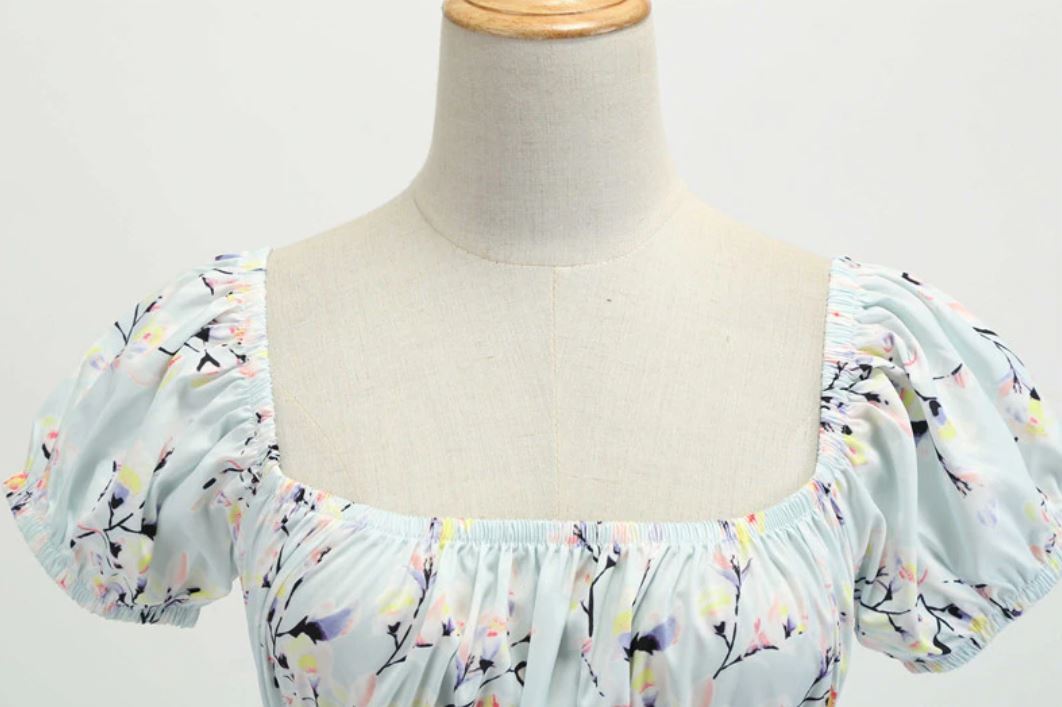 Vintage 60-Luvun Sinikukkamekko