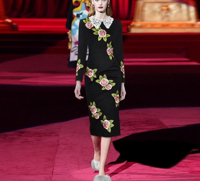 Vintage 40-Luvun Mekko Big Roses