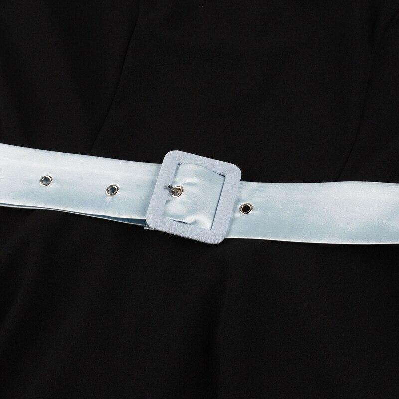 Musta Vintage Syksyinen Mekko