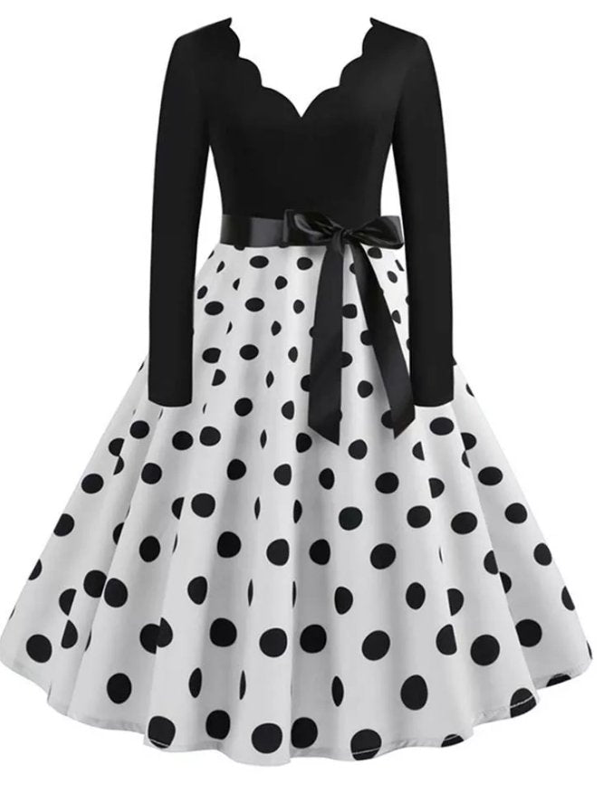 Vintage Plus Size Rockabilly Mekko Musta