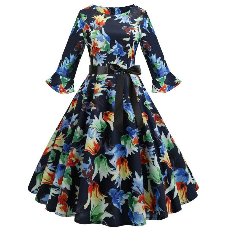 Vintage Winter Navy Flowers -Mekko