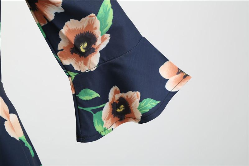 Vintage Musta Kukkainen Talvimekko