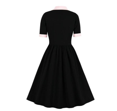 Kuningatar Blackin Vintage-Mekkopeli