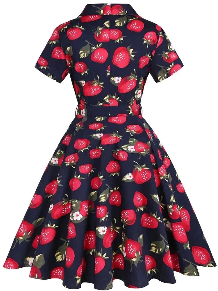 Vintage Strawberry Pin Up -Mekko
