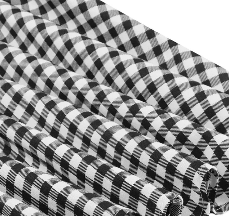 Vintage Pin Up -Ruudullinen Mekko, Musta