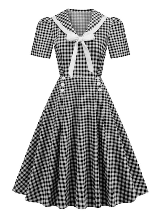 Vintage Pin Up -Ruudullinen Mekko, Musta