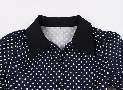 Vintage Laivastonsininen Pilkkumekko