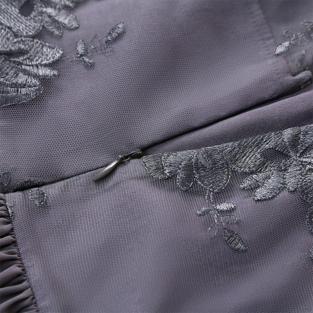 Trendikäs Vintage-Mekko Harmaa