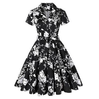 Vintage Plus-Kokoinen 60-Luvun Mustavalkoinen Mekko