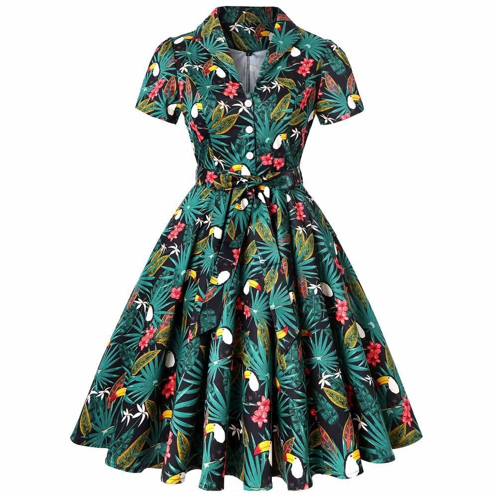 Plus-Koon 60-Luvun Tyylinen Mekko